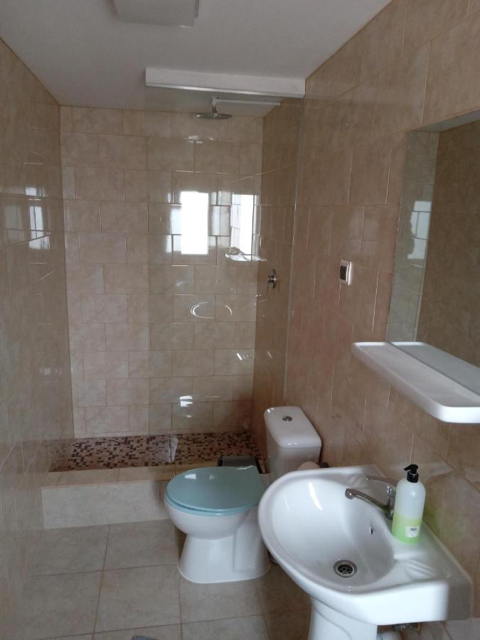 B&B Dumbrava Gura Humorului Ngoại thất bức ảnh